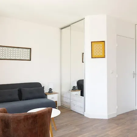 Spacieux Studio A 2 Pas De La